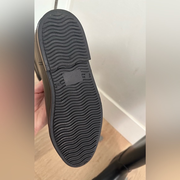 Burberry riding rainboot with belt. Eur size: 38 - Picture 8 of 10